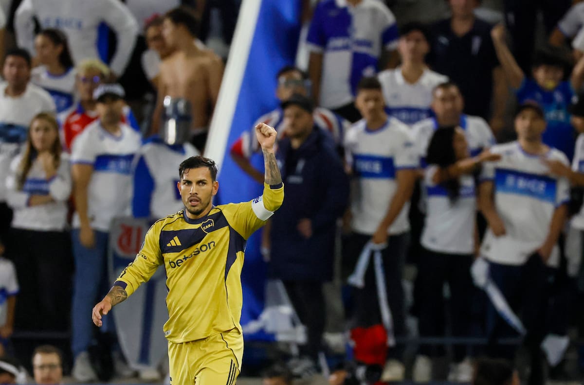 Boca amargó el debut de la UC en la Libertadores en un partido de alta tensión