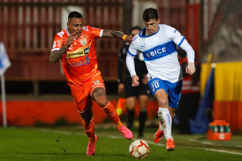 Cobreloa ante la UC en el Santa Laura por el Campeonato Nacional