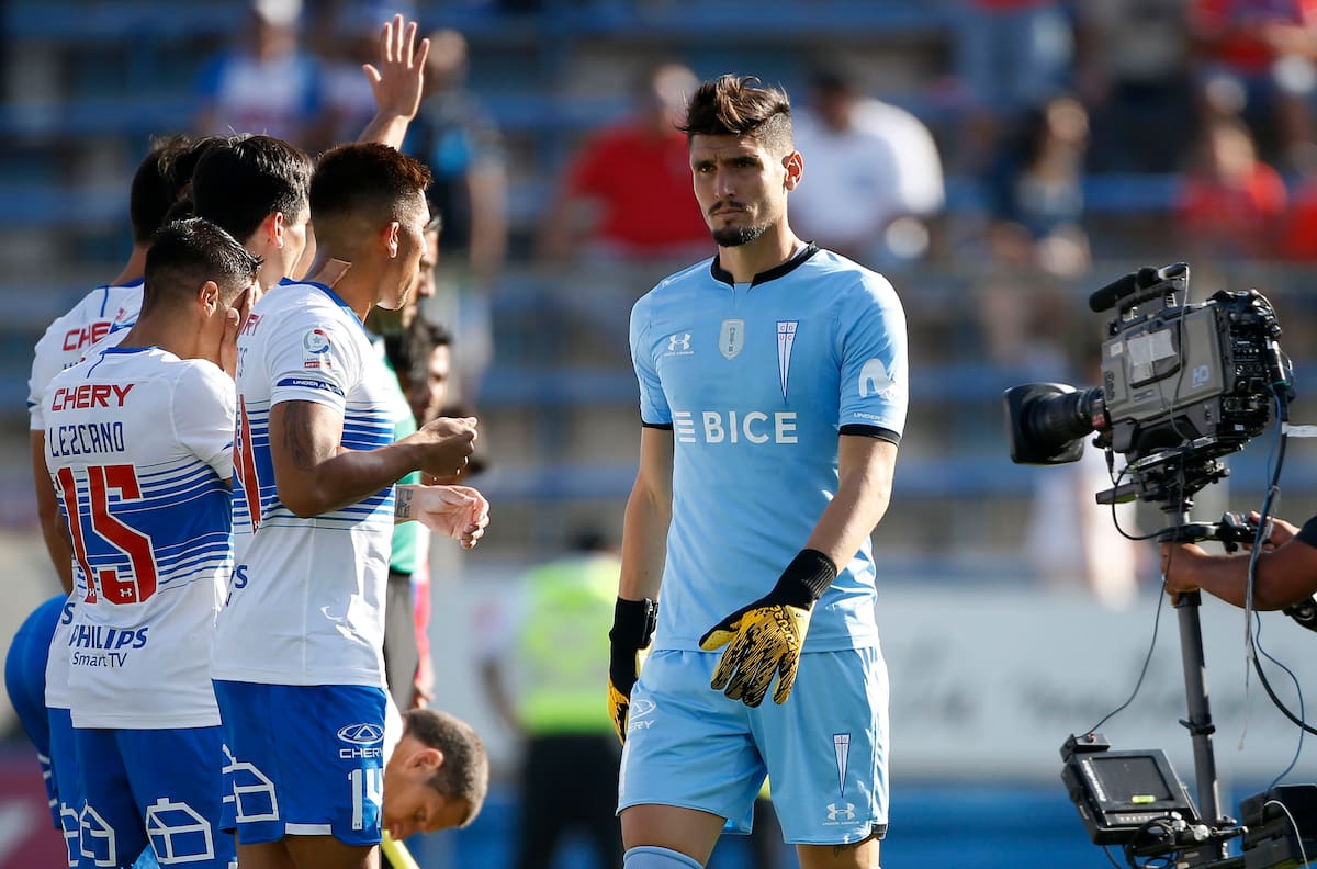 Los 5 jugadores de la UC que quedaron al debe en el debut de la Copa Libertadores
