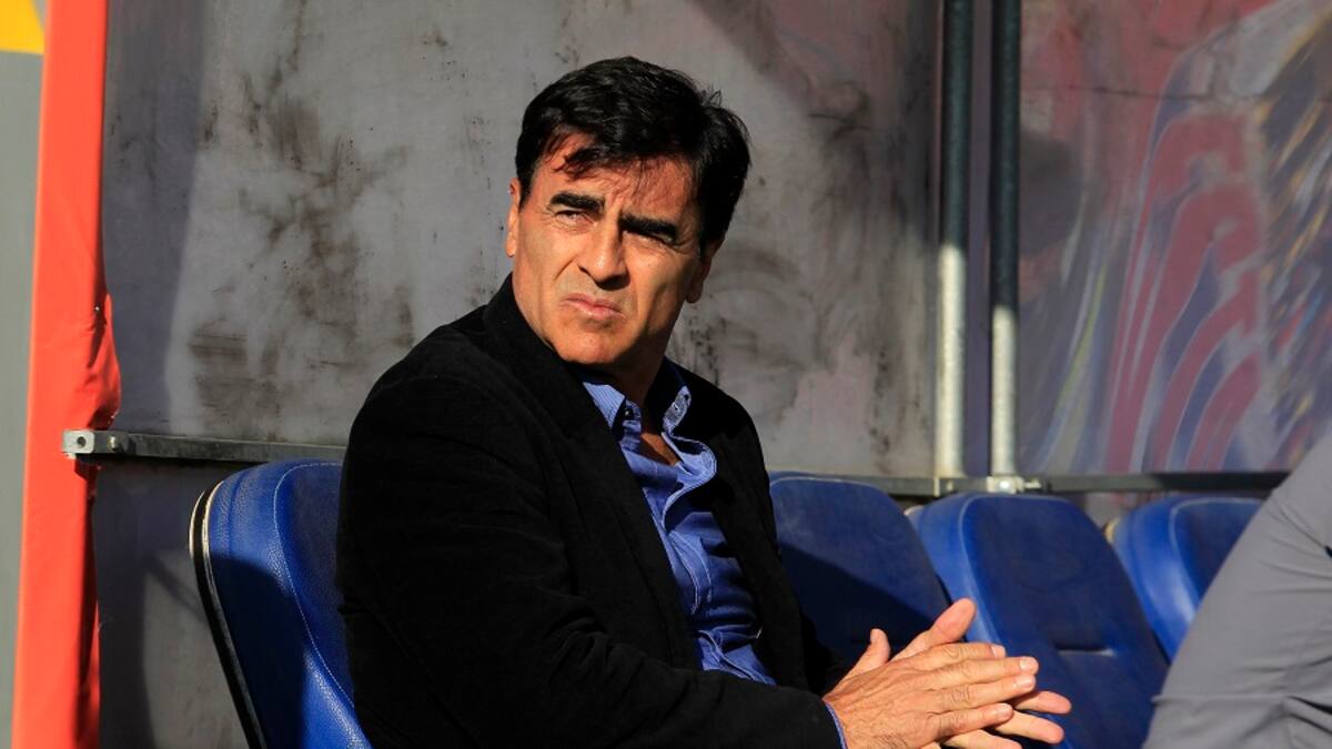 ¡Todo listo! Gustavo Quinteros es el nuevo entrenador de Colo Colo