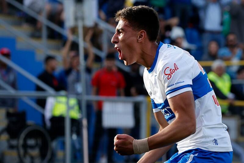 Futbol, Universidad Catolica vs Universidad de Concepcion
Decima fecha, campeonato Nacional 2019
El jugador de Universidad Catolica Diego Valencia celebra su gol contra Universidad de Concepcion durante el partido de primera division disputado en el estadio San Carlos de Apoquindo de Santiago, Chile.
28/04/2019
Andres Pina/Photosport
Football, Universidad Catolica vs Universidad de Concepcion
10th date, 2019 National Championship
Universidad Catolica's player Diego Valencia celebrates after scoring against Universidad de Concepcion during the first division football match held at the San Carlos de Apoquindo stadium in Santiago, Chile.
28/04/2019
Andres Pina/Photosport