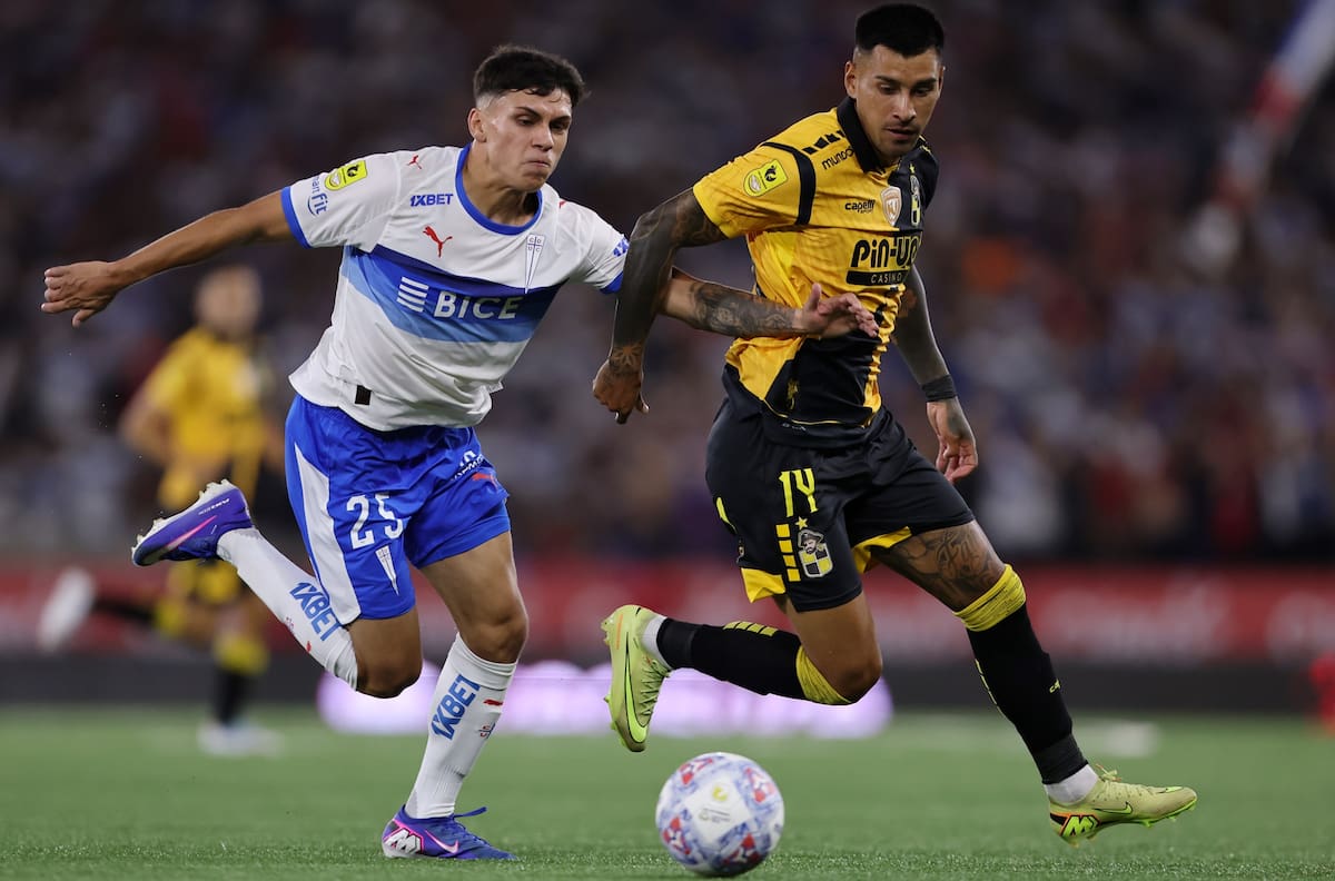 La UC complicada y Coquimbo respira: así van los chilenos en las Tablas de Posiciones de Copa Libertadores
