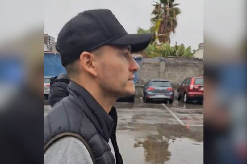 Charles Aránguiz llegó a los exámenes médicos.