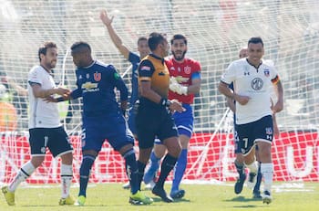Johnny Herrera le quiso pegar a este jugador de Colo Colo: “Me arrepiento de no haberle puesto un combo”