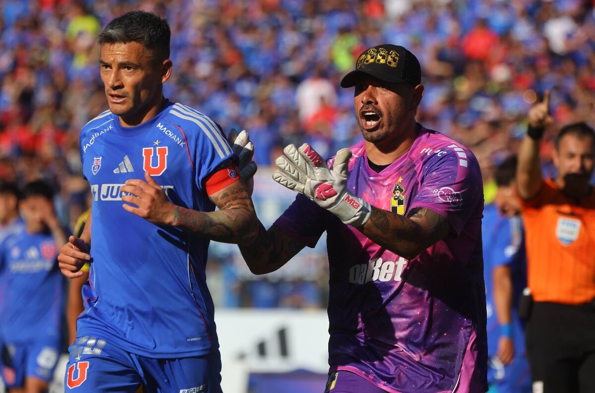 Charles Aránguiz y Franco Calderón los mejores: las notas de la U en el empate contra Coquimbo Unido