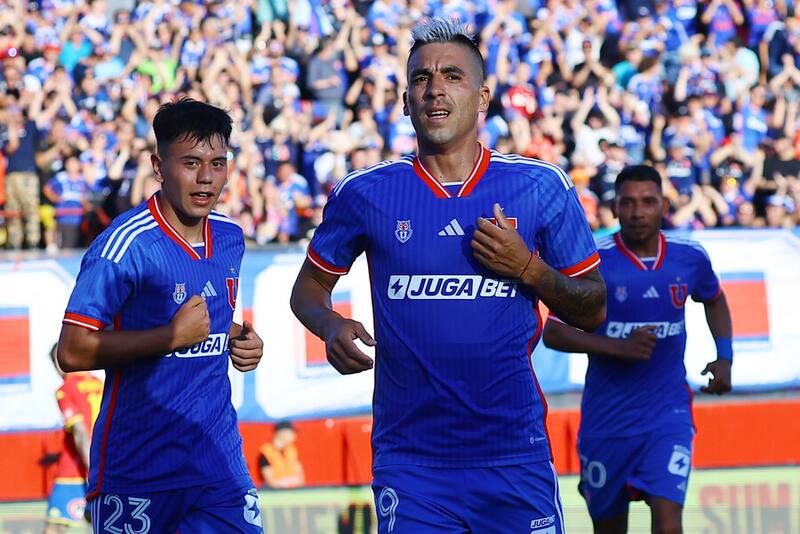 Los azules vencieron a Unión Española. Foto: Aton.
