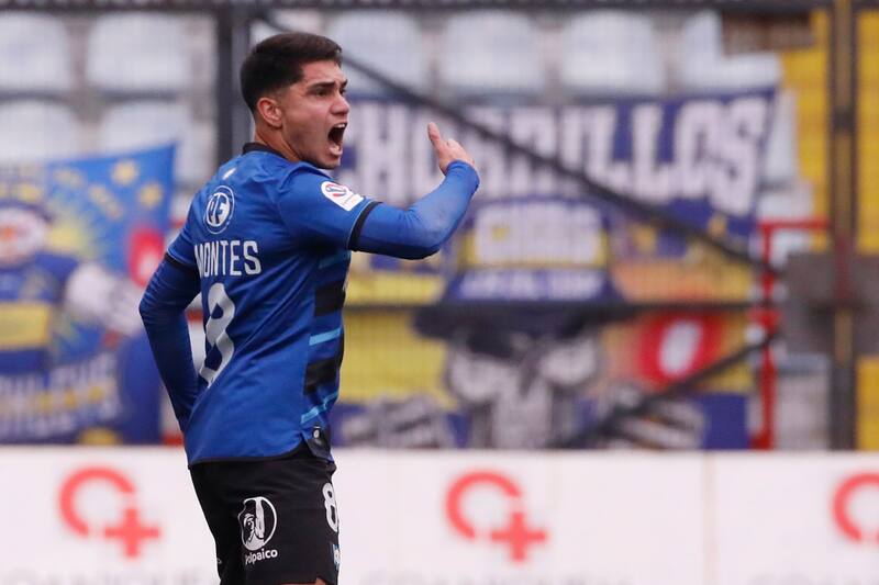 Gonzalo Montes vistiendo la camiseta de Huachipato.