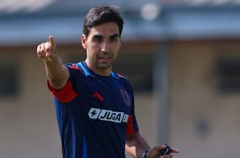 No convencieron a Paqui Meneghini: la U envía a dos jugadores a préstamo a la Primera B