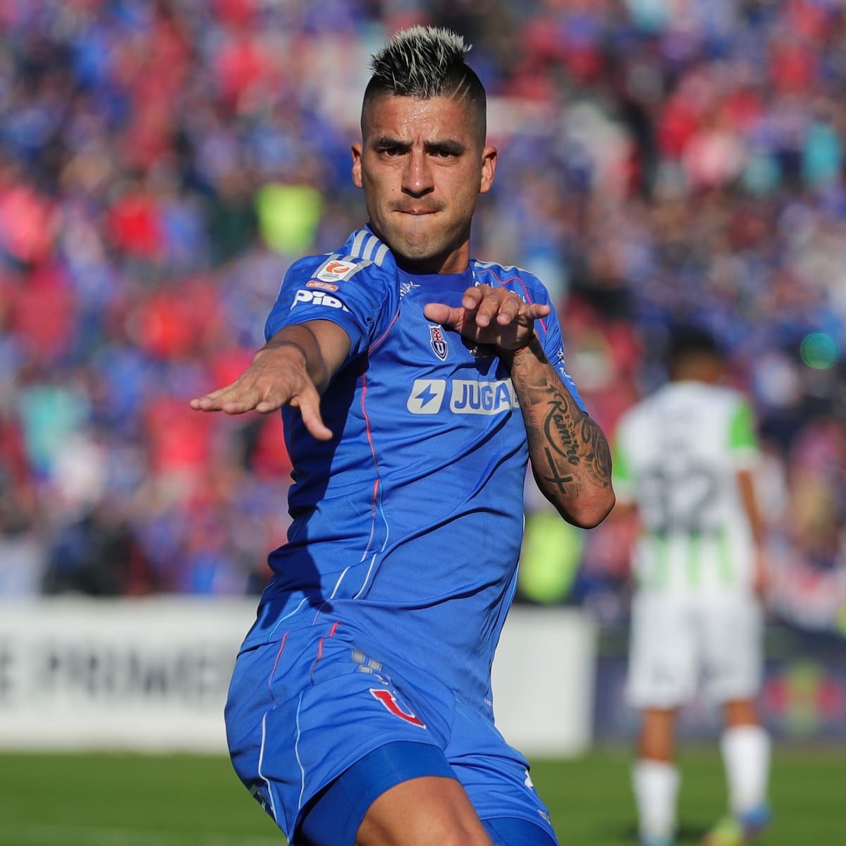 Leandro Fernández hace nuevo guiño a la U en medio de la incertidumbre sobre su futuro