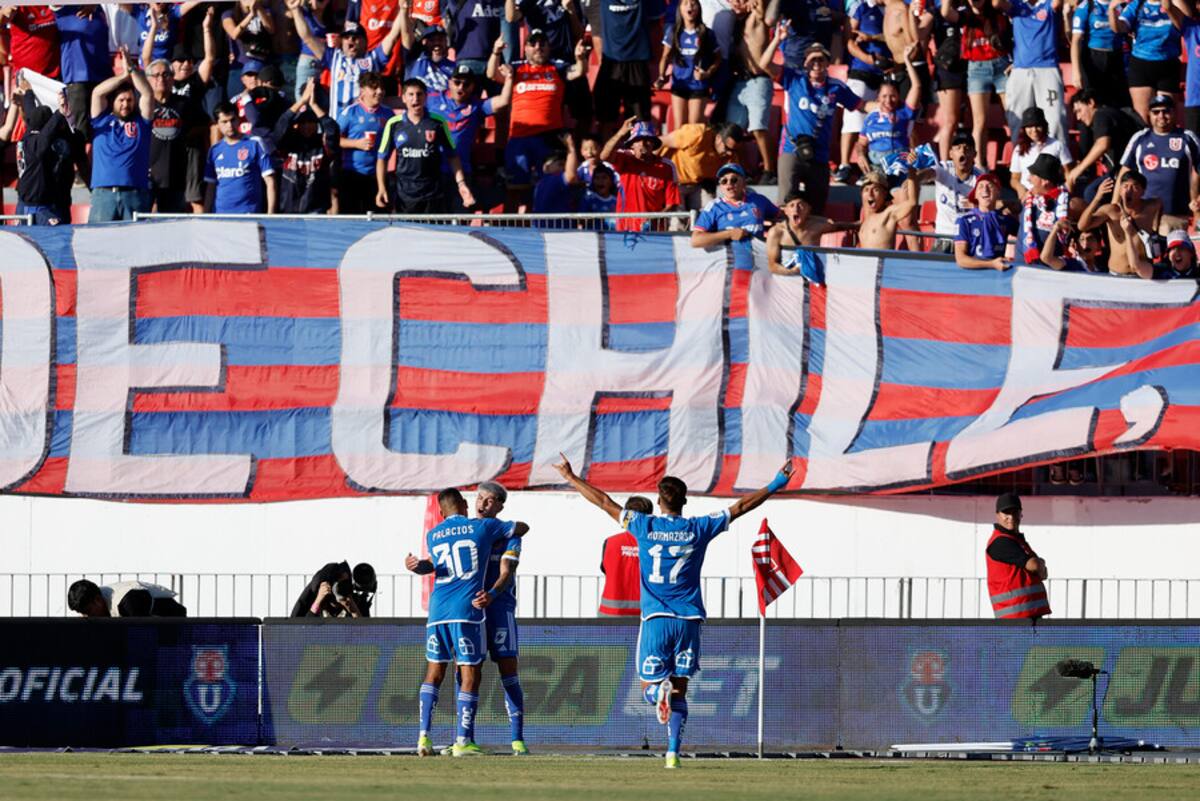 Los azules esperan al visto bueno de las autoridades para el partido ante Cobresal en el Nacional. Foto: Aton.