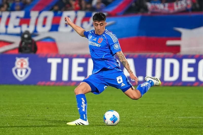 Ignacio Tapia, central de la U, dejará el club en 2026. Foto: @nacho_ tapia3 en Instagram.
