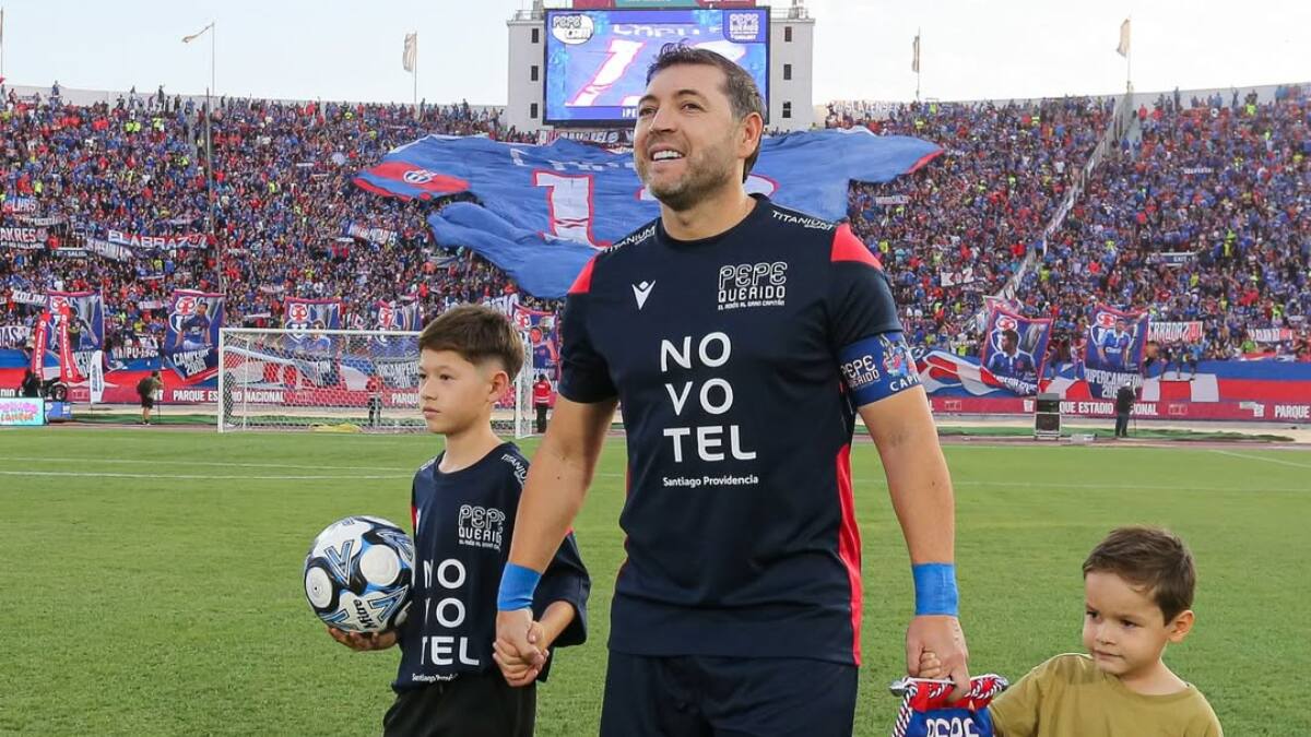 La emoción de José Rojas en su despedida: “Muchas gracias al mejor equipo del mundo, la U”