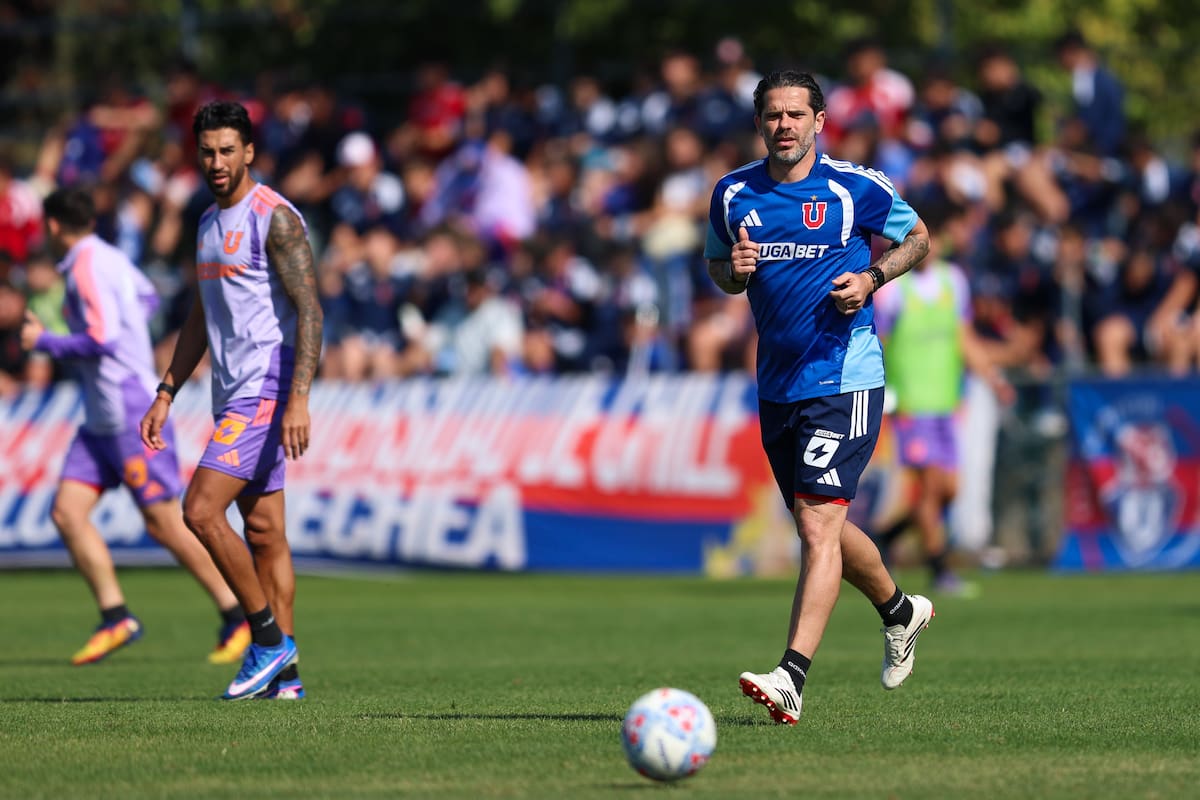 Fernando Gago, entrenador de los azules. Foto: @udechile.