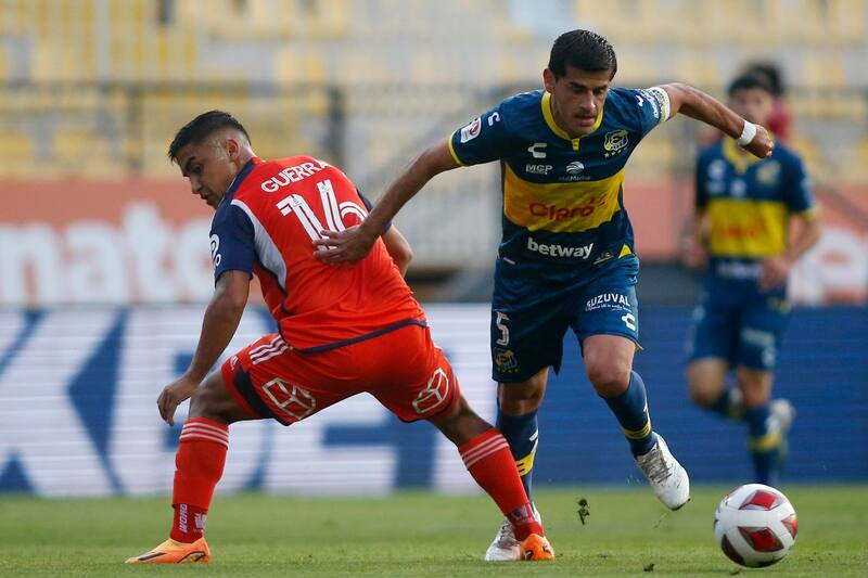 Universidad de Chile contra Everton de Viña del Mar, temporada 2023.