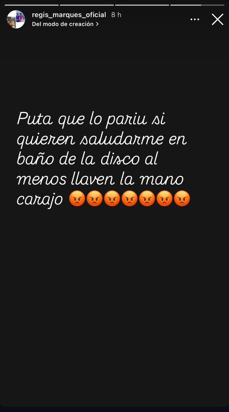 Regis Marques, publica recurrentemente en redes sociales salidas a discotheques, entre otras cosas.