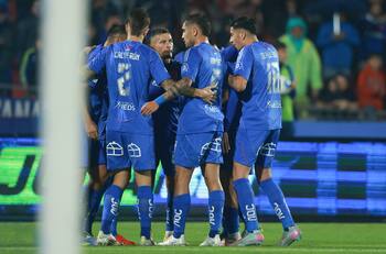 No todo es felicidad en la U: Álvarez pierde una pieza clave para el duelo ante Limache