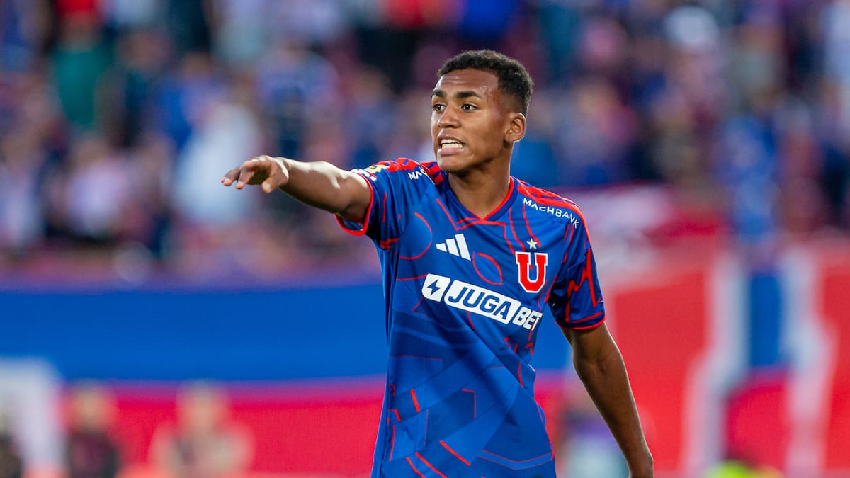 Jhon Cortés deslumbra en la Sub-20 de la U con acróbatico golazo y le mete presión a Fernando Gago