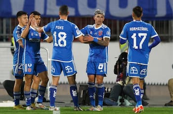 No convenció a Gustavo Álvarez: delantero de la U sorprende como refuerzo de emergencia en la Primera B