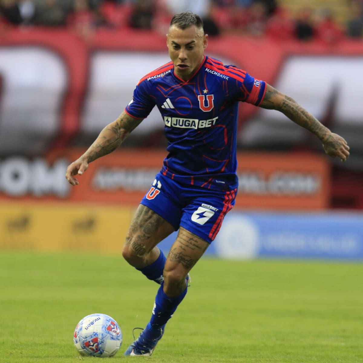 Parte médico de Eduardo Vargas: qué tiene y cuándo volvería a jugar en la U