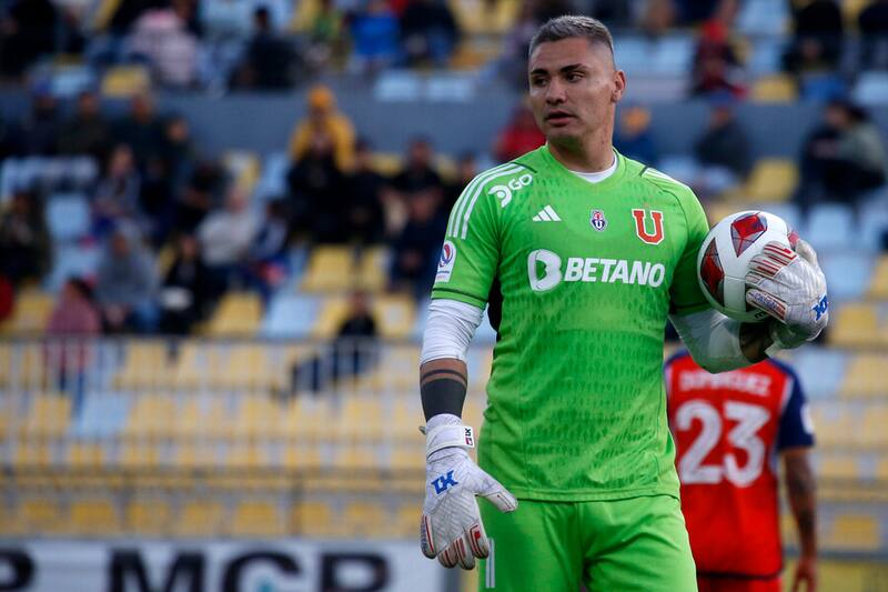 Cristóbal Campos se refirió al club donde se formó profesionalmente. Foto: Aton.