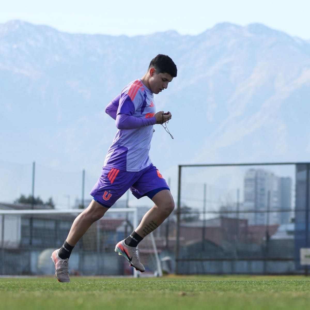 La U fichó a uno de los 10 mejores extremos sub 21 de Sudamérica