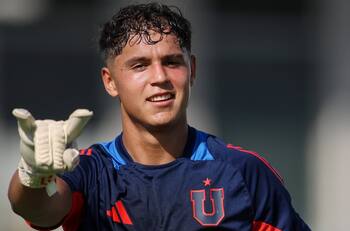 El arquero de la U que buscó minutos a préstamo, volvió y peleará por el arco de La Roja Sub 20 en el Mundial