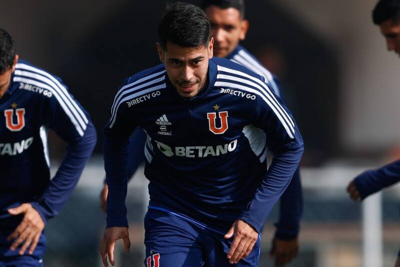 Emmanuel Ojeda será baja ante Universidad Católica. Foto: Universidad de Chile