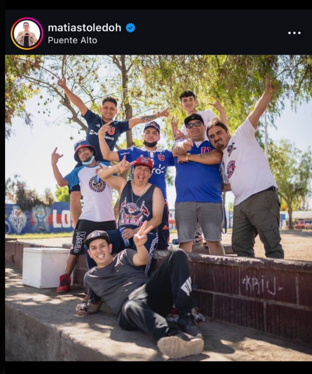 Matías Toledo (abajo en la foto), nuevo alcalde de Puente Alto.