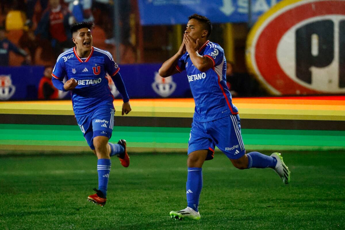Nicolás Guerra tras anotarle a Audax Italiano en la victoria de la U por 2-0. Foto: Aton.