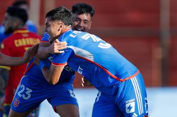 La U se asegura: Dos joyas de la cantera azul firmaron su primer contrato profesional