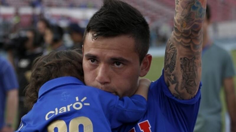 Charles Aránguiz durante su despedida en 2013.