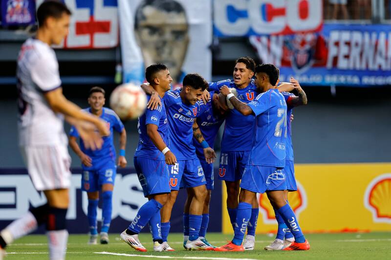 en la victoria por Copa Chile frente a Deportes Recoleta.
