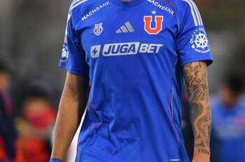 Es chileno, renunció a la U y ahora salió campeón en Brasil