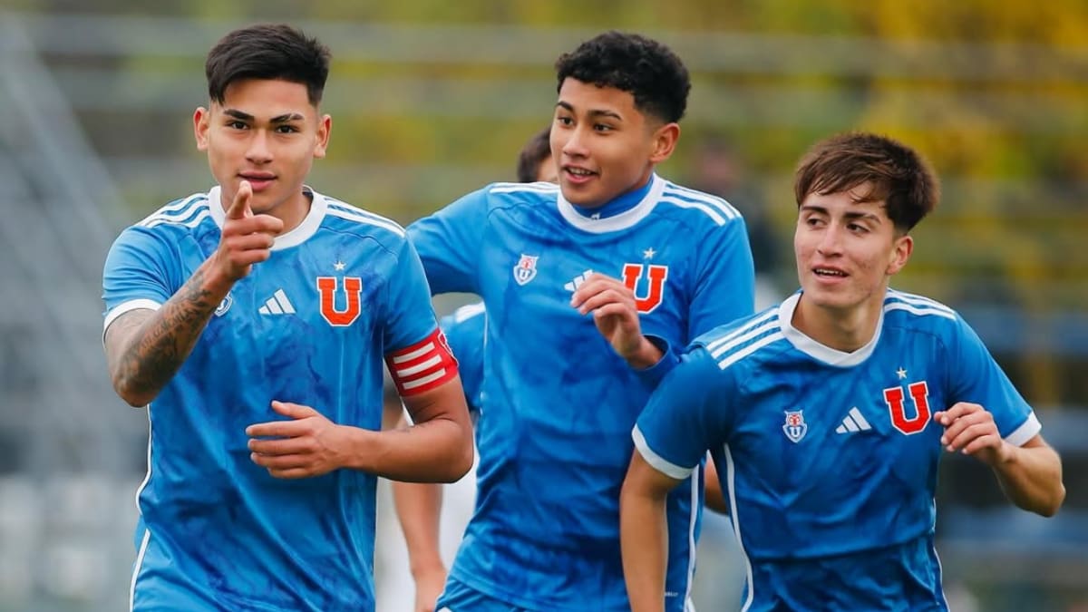 Matías Riquelme, el jugador de 18 años que gana terreno en la U tras ola de lesiones