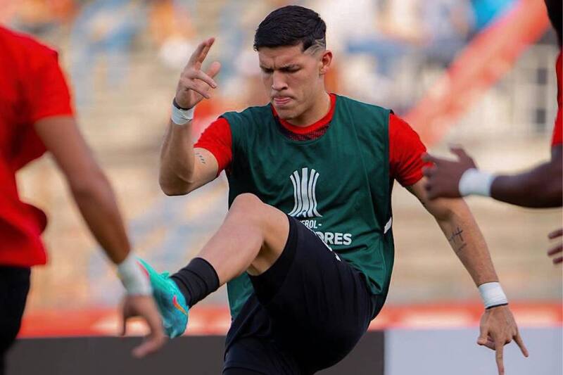 El refuerzo internacional que espera sumar la U esta semana. Foto: Aton.