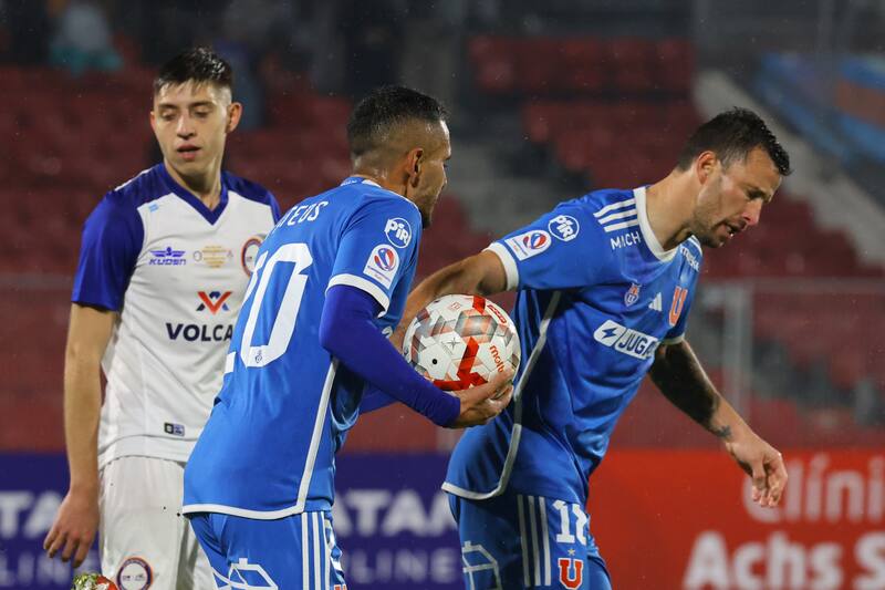 El jugador de la U, Federico Mateos.