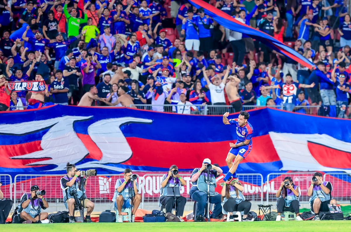 Tenso ambiente en la U antes del Superclásico: el inesperado quiebre entre los jugadores y la barra azul