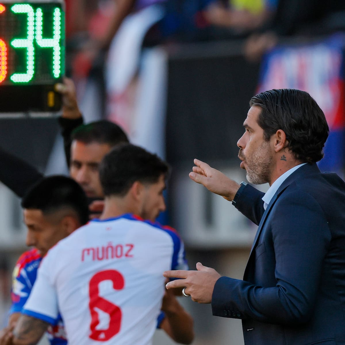 Fernando Gago tomó una decisión y sentencia el futuro de uno de los extranjeros de la U