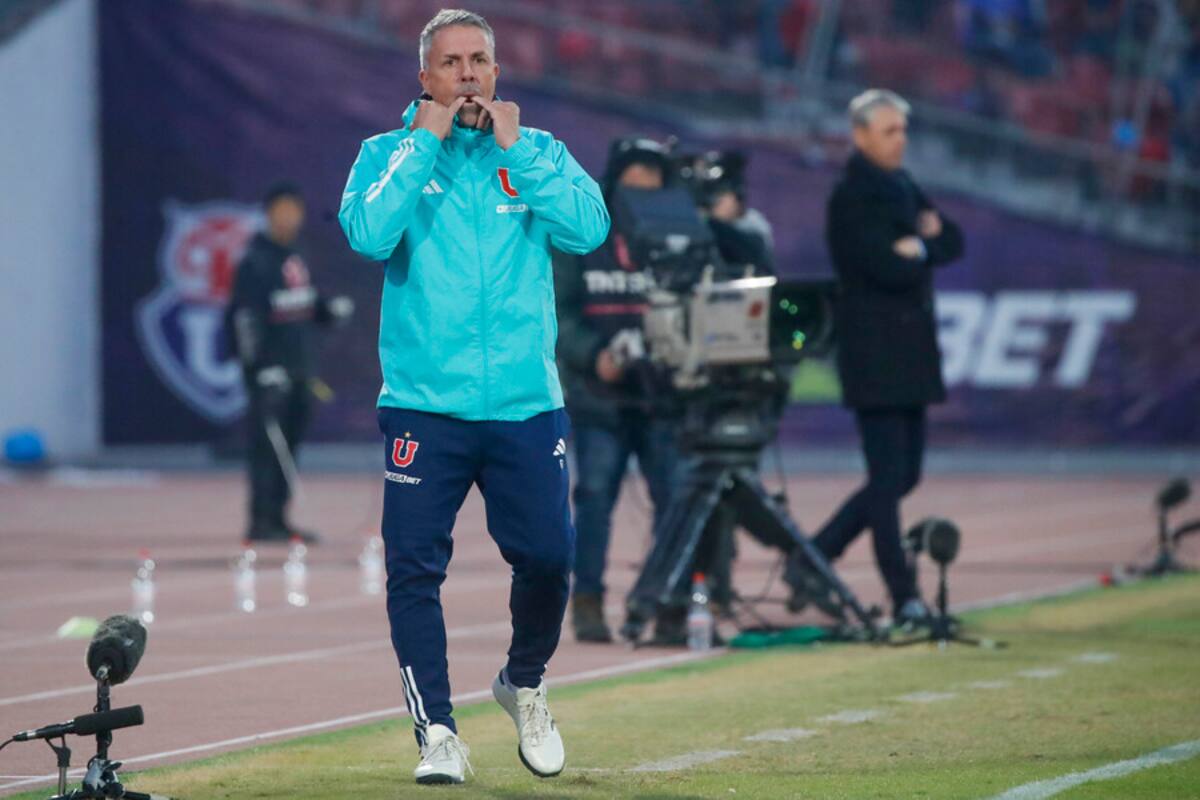 Tardó pero llegó: Gustavo Álvarez tendrá en el Clásico Universitario lo que tanto esperó en la U. Foto: Aton.