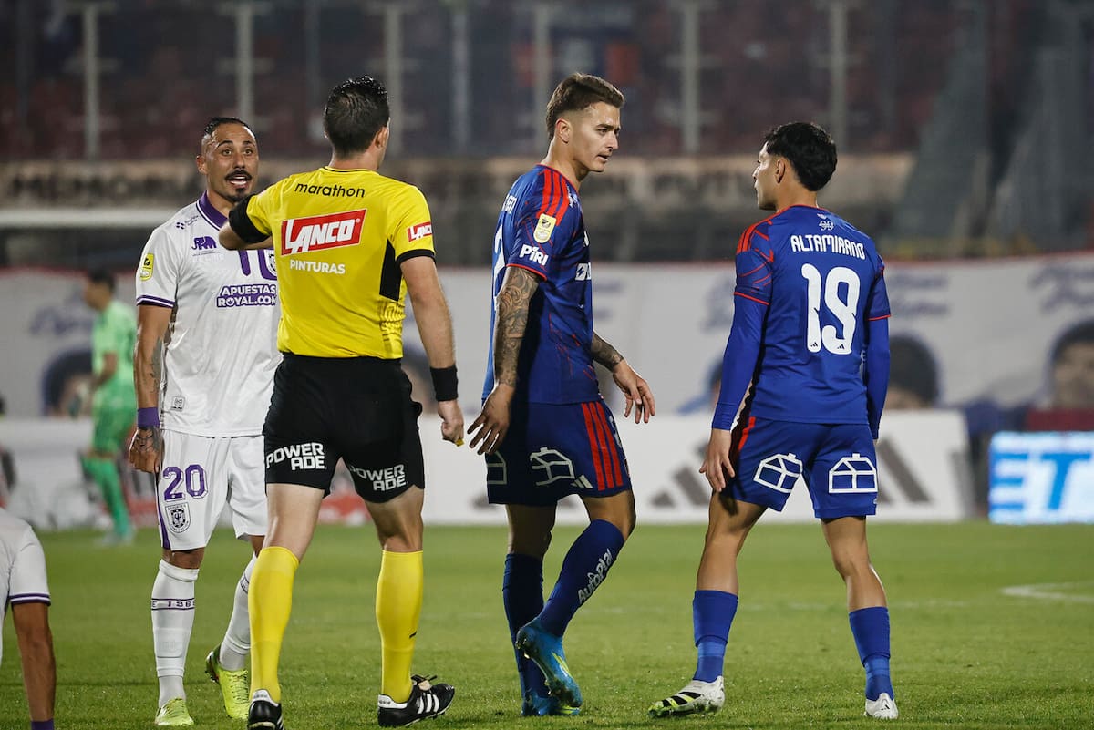 Liga de Quito aclara el futuro de Franco Calderón y Javier Altamirano tras llegada de Gustavo Álvarez.