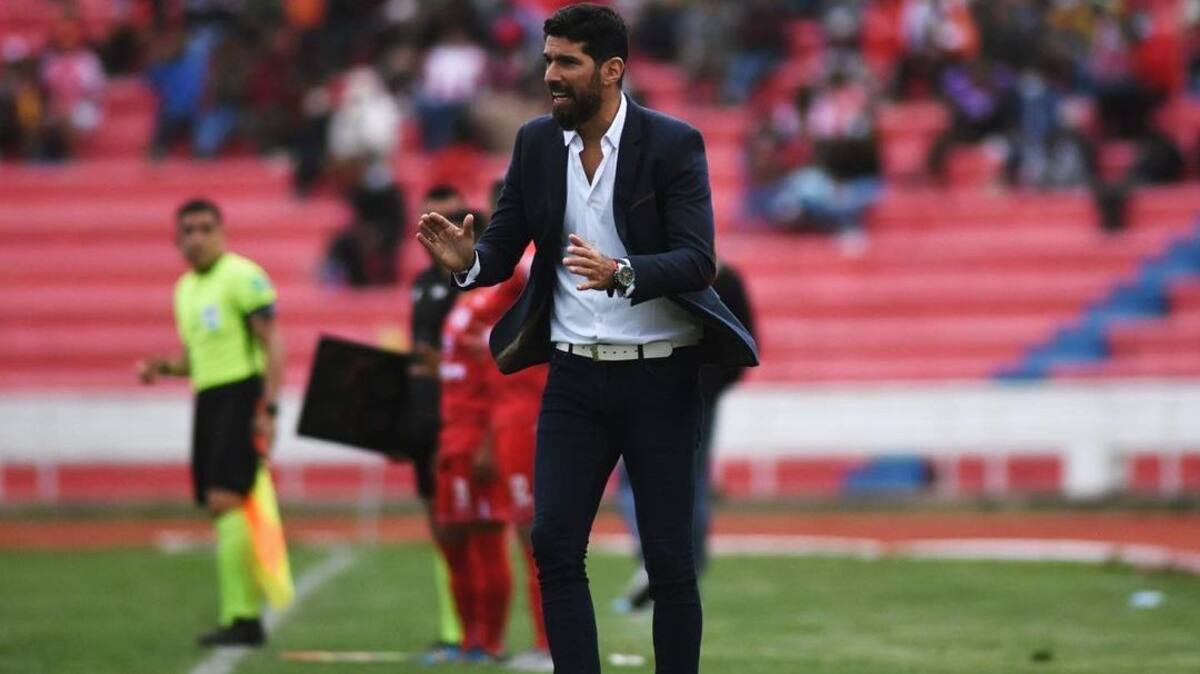 Sebastián Abreu confesó que tuvo una charla con la U.