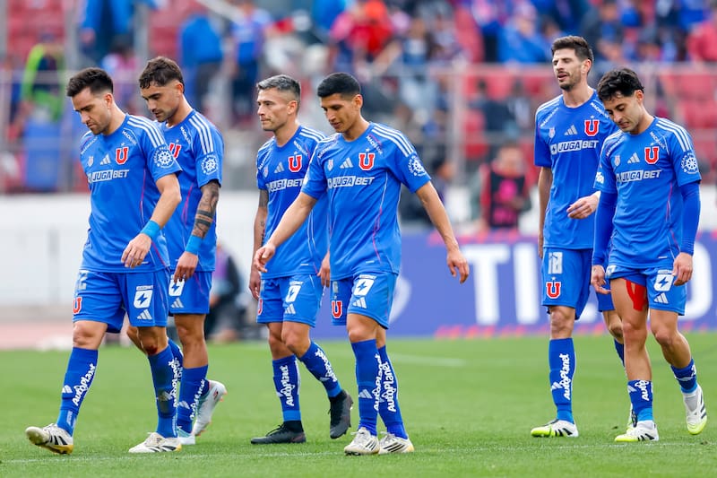 Plantel en la caída ante Audax.
