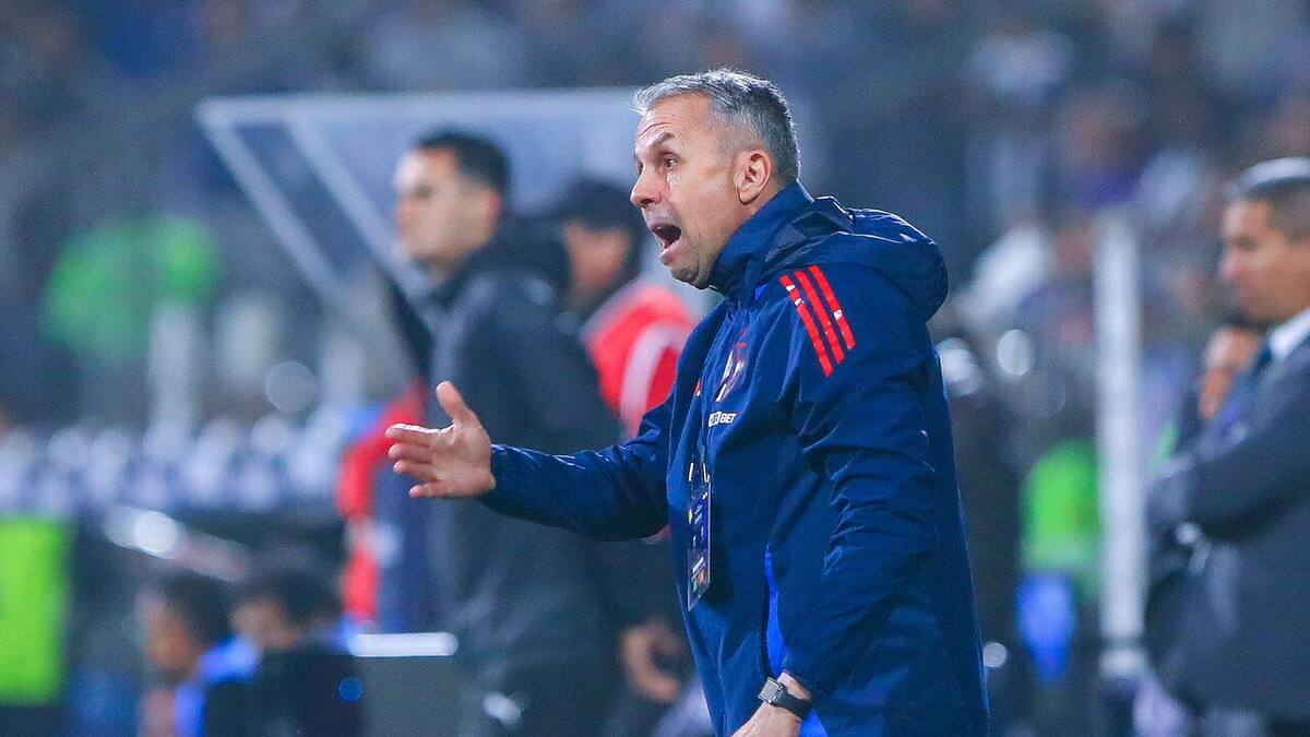 Gustavo Álvarez recibe millonaria sanción y advertencia de Conmebol