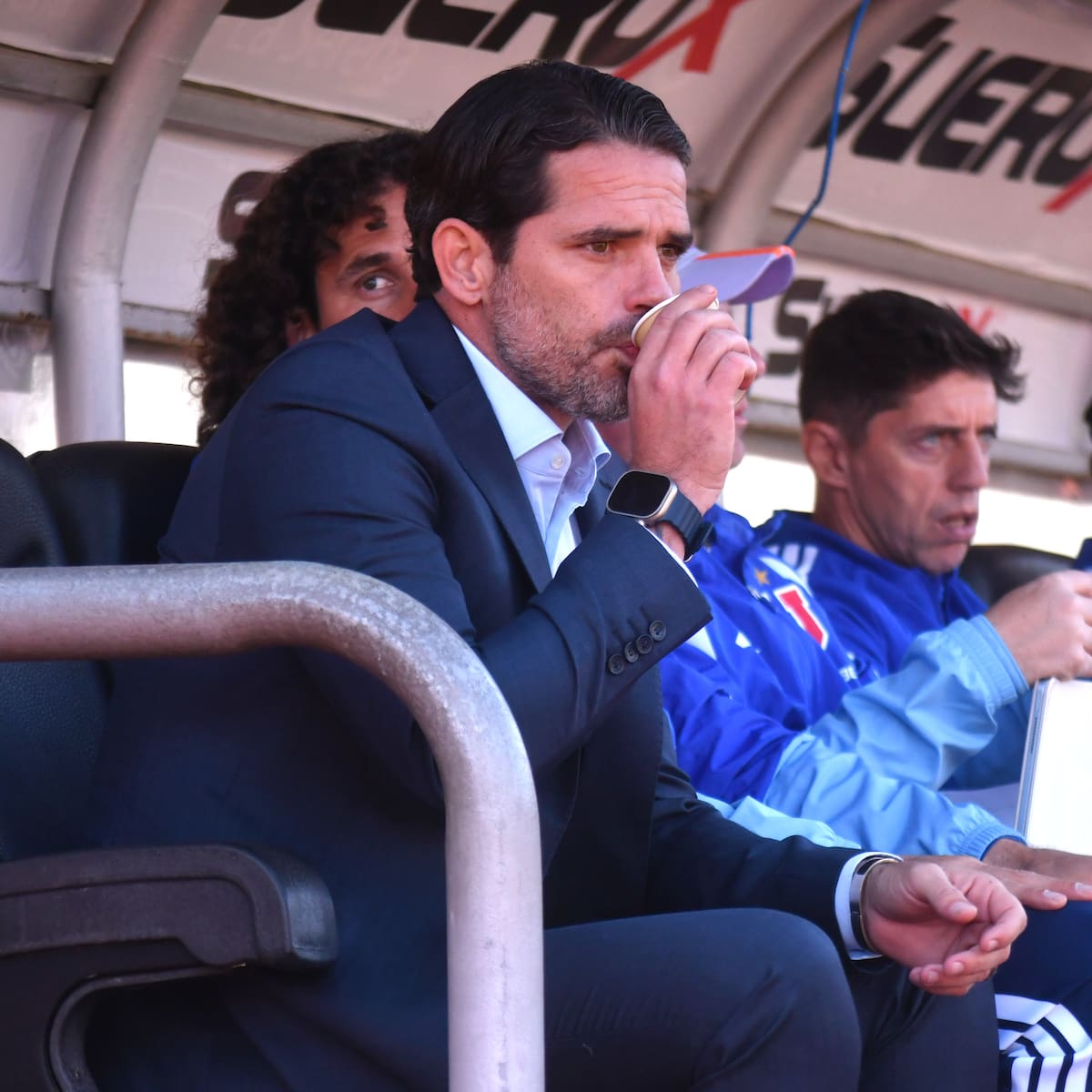 No todo es felicidad: el balde de agua fría que recibió Fernando Gago con uno de sus regalones en la U