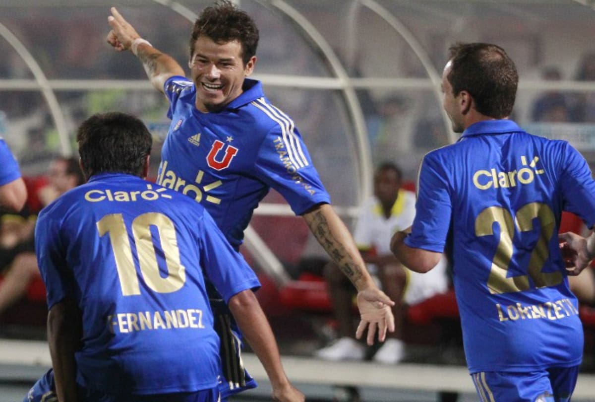 Rodrigo Mora celebrando un gol con la camiseta de la U. Foto: Conmebol.