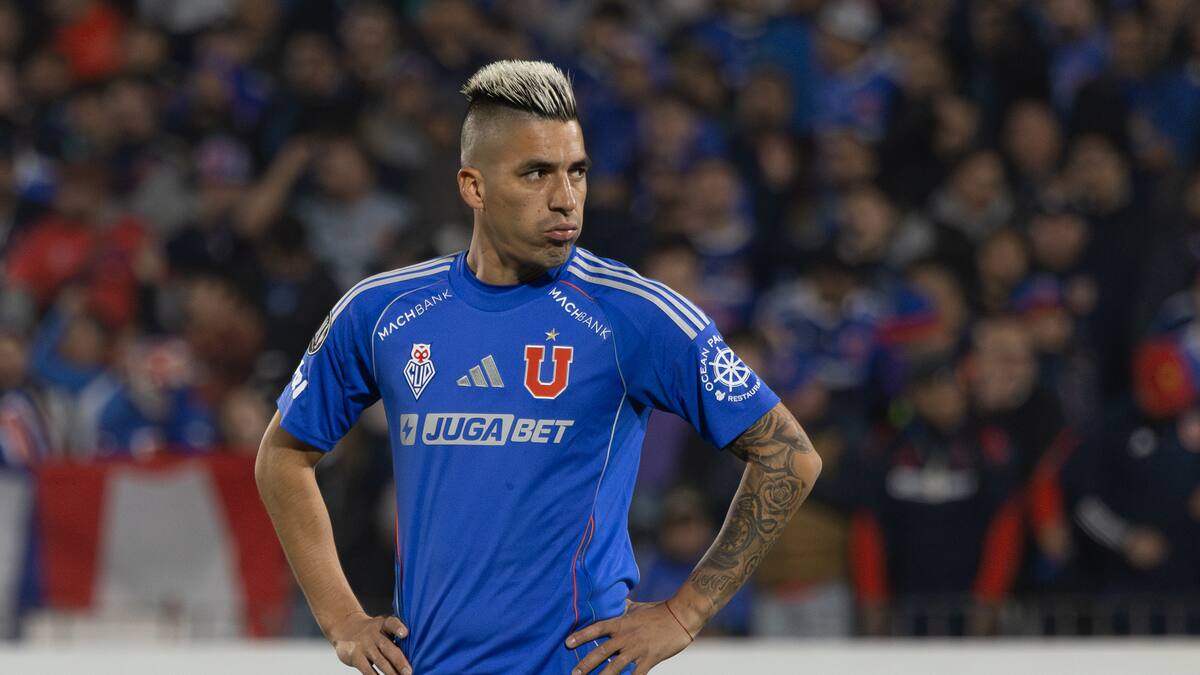 Leandro Fernández rompe el silencio tras ser cortado y advierte: “Si no me encuentran club, me quedaré en la U”