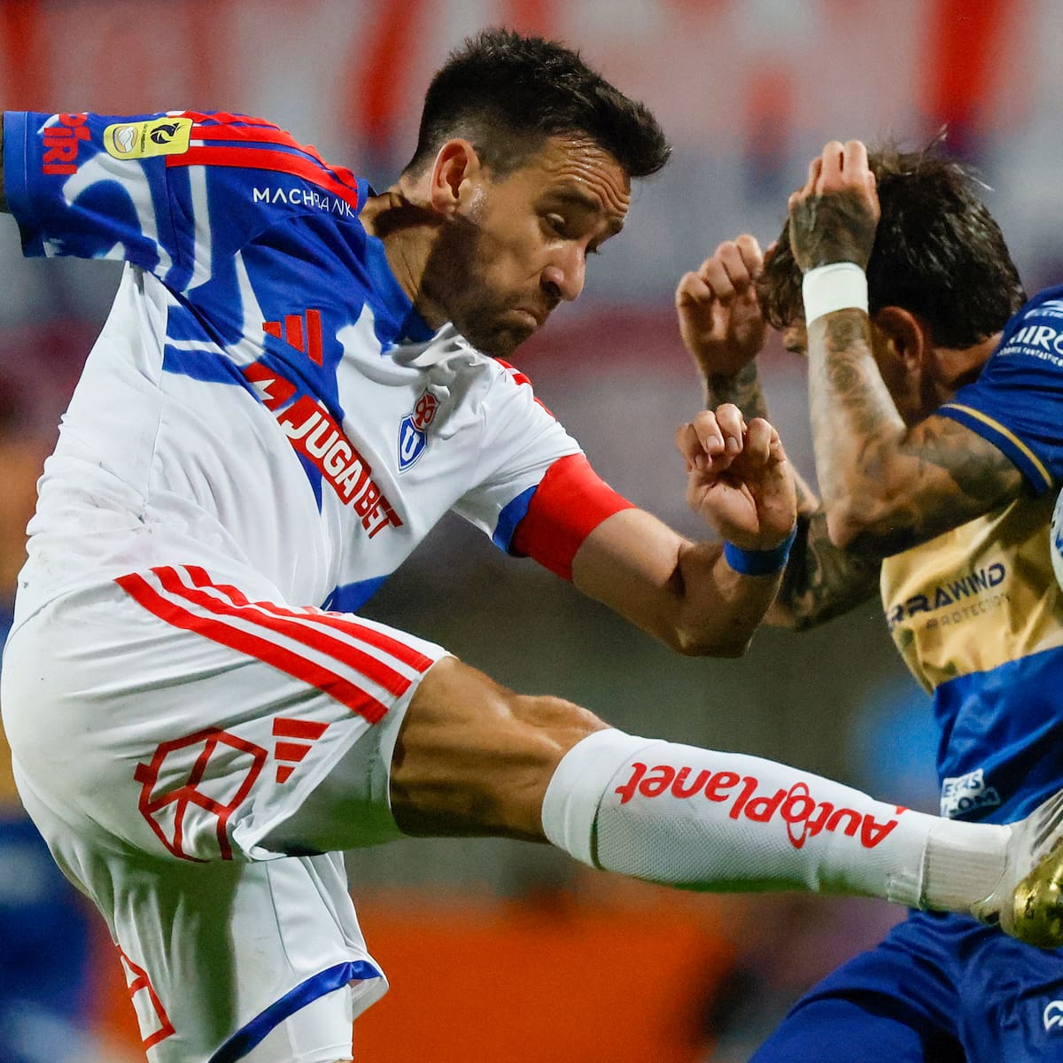 Zaldivia desató toda su molestia tras empate de la U: “Estoy muy caliente... hay que poner un poquito más”