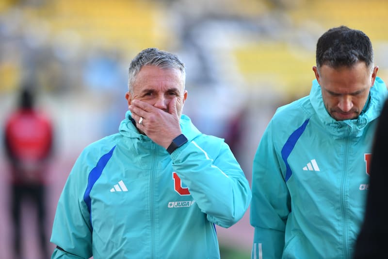 Gustavo Alvarez es fotografiado durante el partido semifinal de Copa Chile.