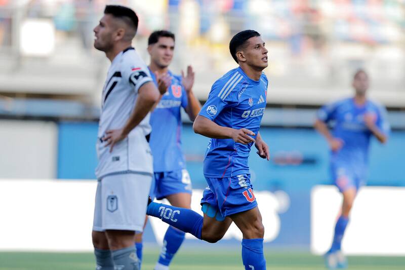 Los azules derrotaron 3-1 a Santiago Morning en el primer partido. Foto: Aton.