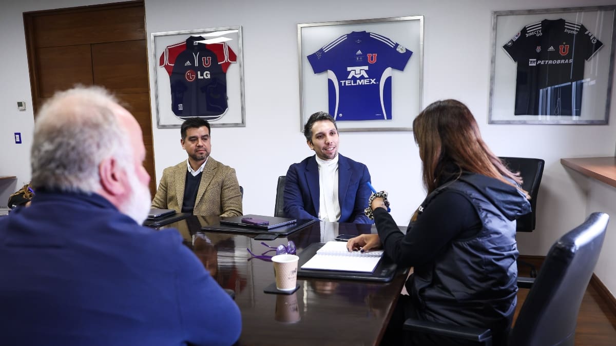 ¿Se acerca el estadio propio? Alcalde de Lampa se reúne con la U y abre la puerta a recibir el esperado proyecto